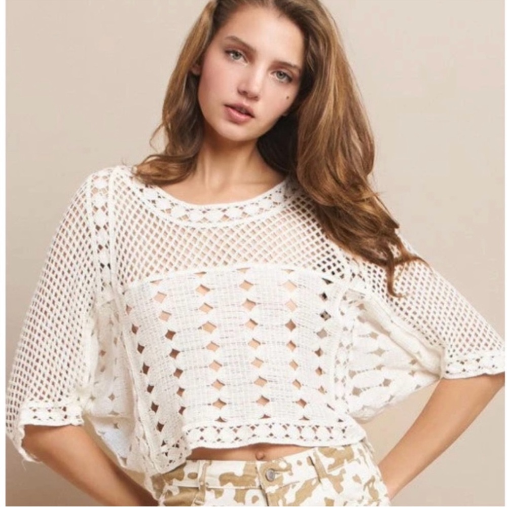 Wysteria Lane White Crochet Women's Top. NWT